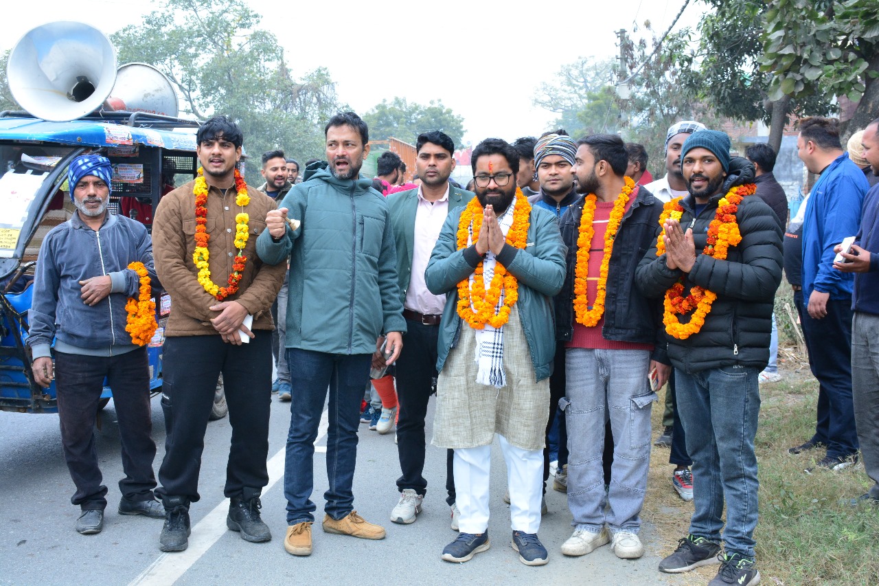 निर्दलीय प्रत्यासी डॉ विक्रम माहोड़ी को नगला मे मिला जबरदस्त समर्थन