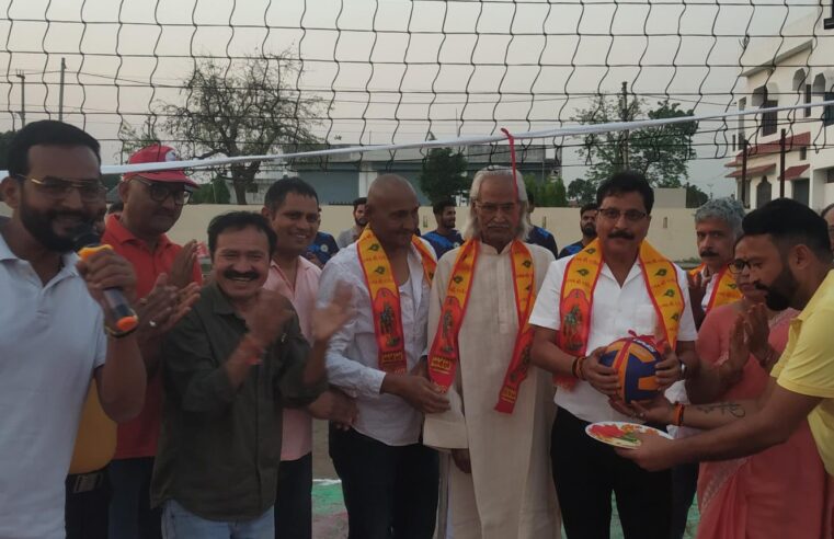 जवाहरनगर मे  रुद्रपुर ने पंतनगर को हराकर जीता उद्धघाटन मैच
